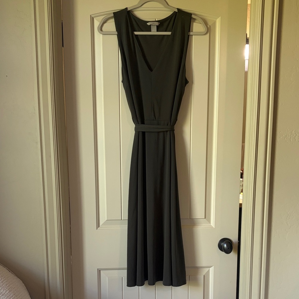 H&M Midi Dress